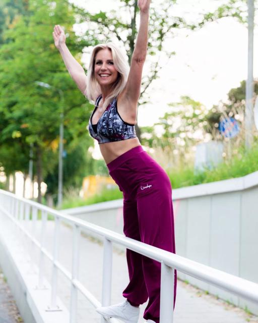 Winshape Womens 3/4 Arm Shirt Wrap Look for Fitness Yoga Pilates Leisure 