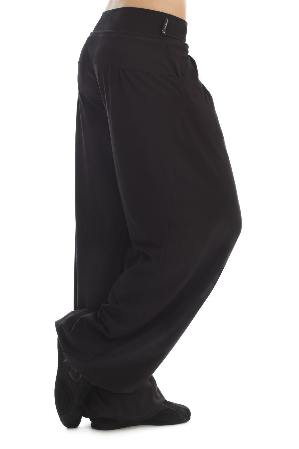 Baggy Trousers WTE3 - Black, Winshape Dance Style